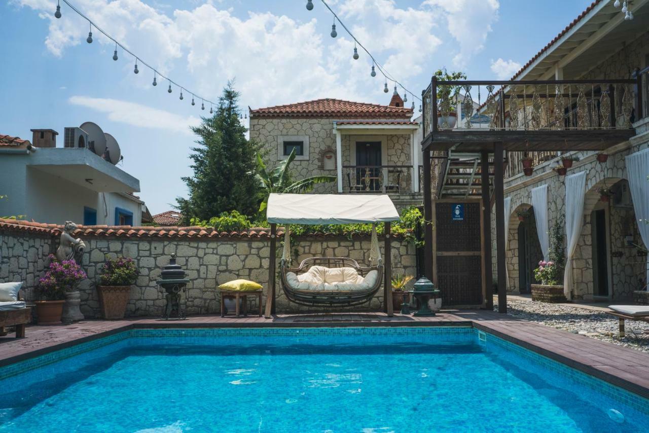 Nobela Hotel Alacatı Bagian luar foto